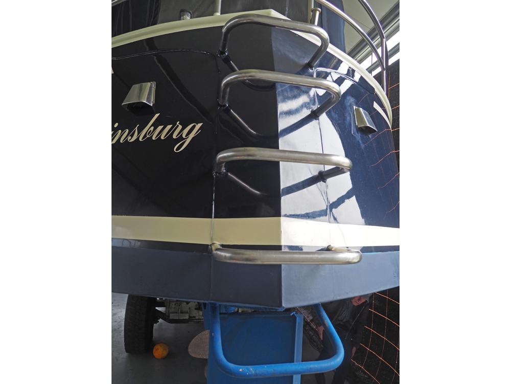 Deck equipment